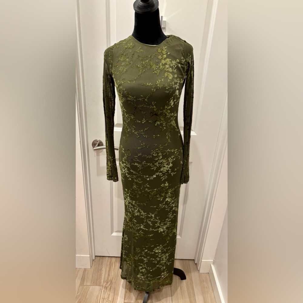NWT Sincerely Jules Old Hollywood Olive Green Backless Long Sleeve Dress-M - Picture 2 of 10